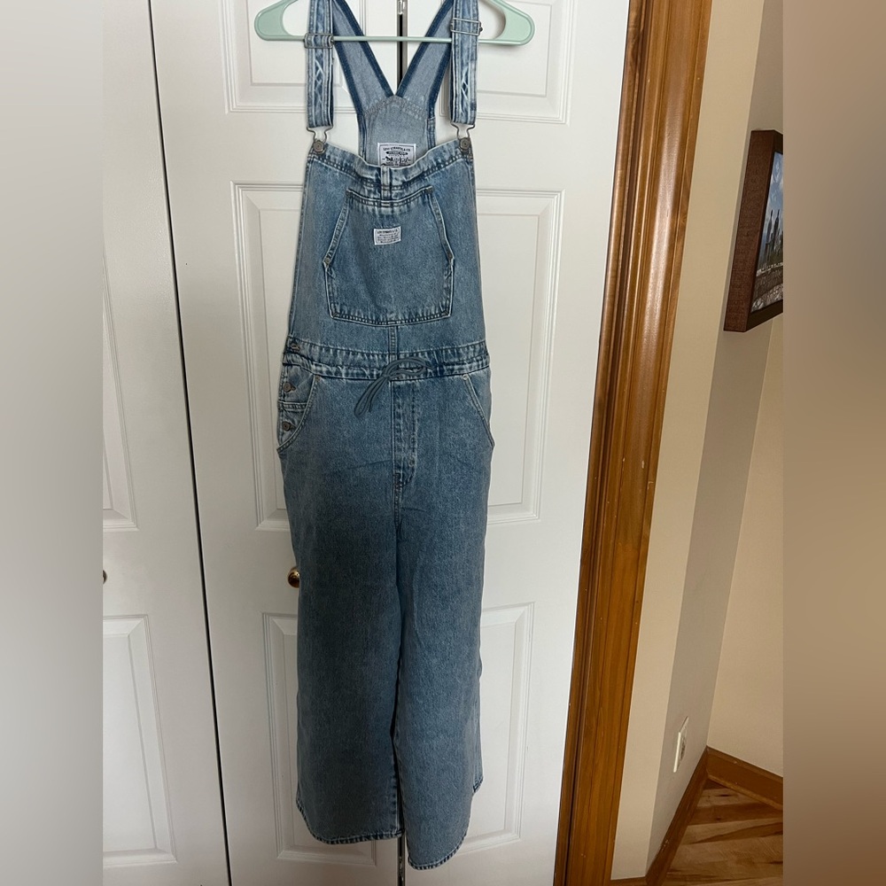 Levi’s overalls NWT